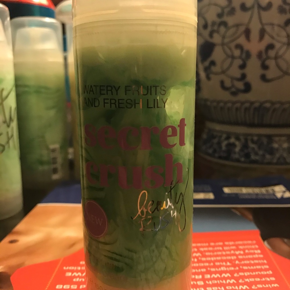 Secret crush beauty rush Victoria secret. NWT. 5 fl OZ.